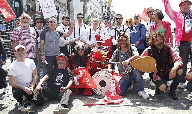 Uluslararası Aktivis Sanatçılar 1 Mayıs'ı çoşkuyla kutladı