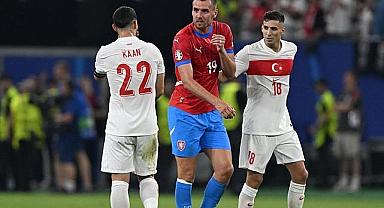A Milli Takım, Çekya’yı 2-1 mağlup etti! Kaan Ayhan: Daha yol alacak çok işimiz var