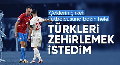 Çekya mağlubiyeti sonrası saha içi gerilimi!