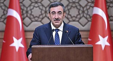 Cumhurbaşkanı Yardımcısı Cezayir’de!