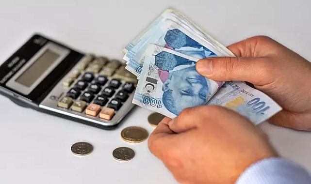 Hazine'den çifte maaş için açıklama: 'Çifte sorumluluk çifte görev' diyerek anlattılar