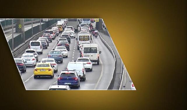 Trafikte Haftanın İlk Gününde Yoğunluk!