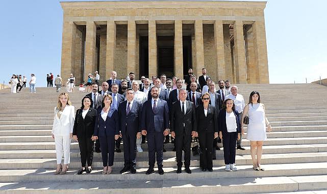 Başkan Erman Uzun’dan Anıtkabir’e Ziyaret