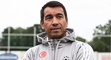 Beşiktaş'ın yeni hocası Giovanni van Bronckhorst'tan Ante Rebic için kadro dışı kararı!