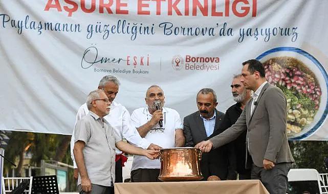 Bornova'da 2 bin 500 kişilik aşure sofrası!
