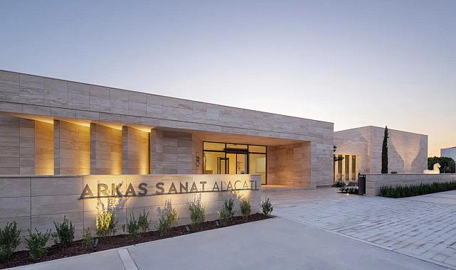 Çeşme'nin ilk sanat merkezi: Arkas Sanat Alaçatı kapılarını açıyor