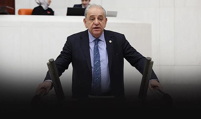 CHP&#039;li Nalbantoğlu&#039;ndan İzmir&#039;deki yangınlar için seferberlik çağrısı... &quot;Bir afet yaşanmakta!