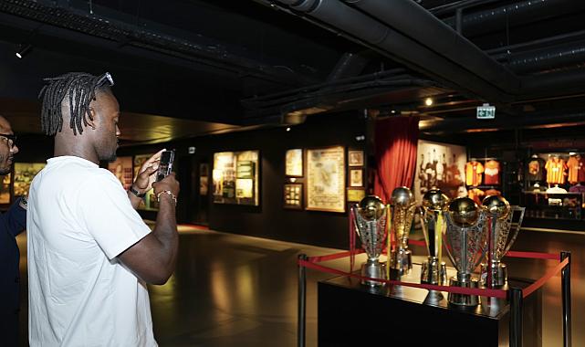 Galatasaray'a imzayı attı! Michy Batshuayi'den Fenerbahçelileri kızdıracak transfer itirafı