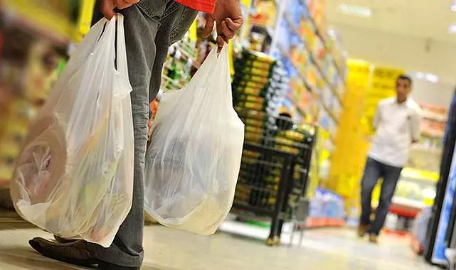 TÜİK duyurdu: Yıllık ticaret satış hacmi azaldı, perakende satış hacmi arttı TÜİK duyurdu: Yıllık ticaret satış hacmi azaldı, perakende satış hacmi arttı