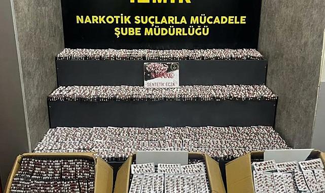 İzmir'de 'torbacı' operasyonu:102 bin adet extacy ele geçirildi