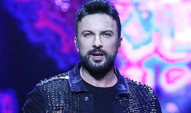 Megastar Tarkan'ın Yeni Tarzına Cem Yılmaz'dan Destek