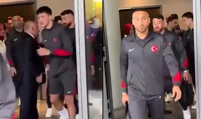 Mehmet Büyükekşi ile tokalaşmayıp arkasından geçmişti! Cenk Tosun&#039;dan açıklama geldi