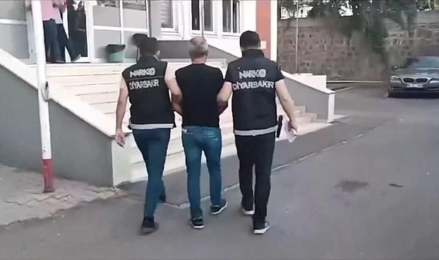 Narkoçelik-27 operasyonu: 1 ton 700 kg uyuşturucu madde ele geçirildi