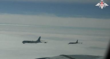 Rus ve Çin stratejik bombardıman uçakları ortak devriye uçuşu yaptı