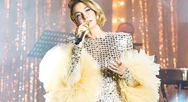 Şarkıcı Sıla, Türkiye-Hollanda maçı için konserini erteledi