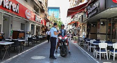 Sıkı denetim var: Karşıyaka’da kural tanımayan sürücüler yandı