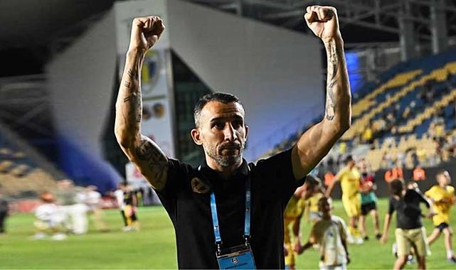 Taraftarları sokaklara döktü! Romanya, Mehmet Topal'ı konuşuyor