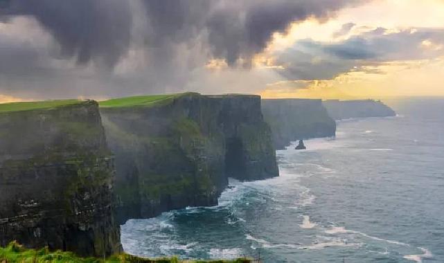 Uçurumdan düşen 12 yaşındaki çocuğun cesedi sudan çıkarıldı