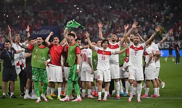 Ünlü iş insanı Nevzat Aydın yaptığı paylaşımla milli takımı eleştirdi