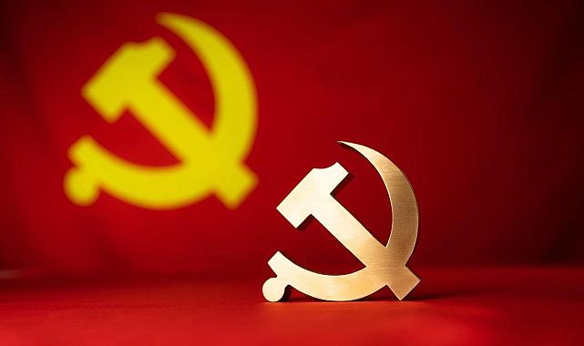 Xi Jinping&#039;den parti inşasının ilerletilmesi çağrısı