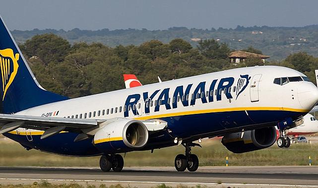 Yaz tarifelerindeki düşüş RyanAir'in karını neredeyse yarıya indirdi