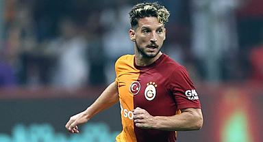 Yeni sözleşme uzatmıştı! Galatasaray'ın yıldızı şimdiden ayrılmayı düşünüyor