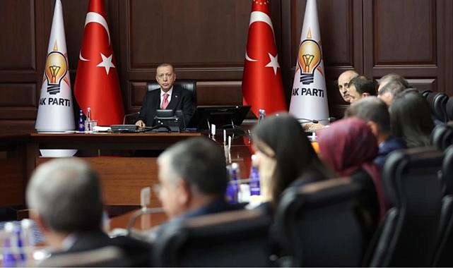 AK Parti MYK toplanıyor! Gündemde tartışmaların odağındaki iki isim var