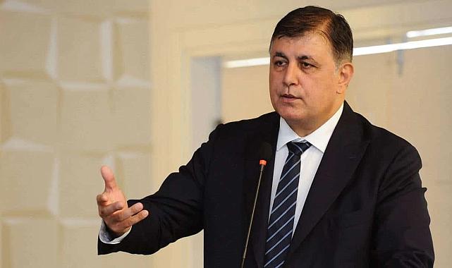 Başkan Tugay'dan Soyer'e tepki: İşi gücü bırakıp bizi eleştirme
