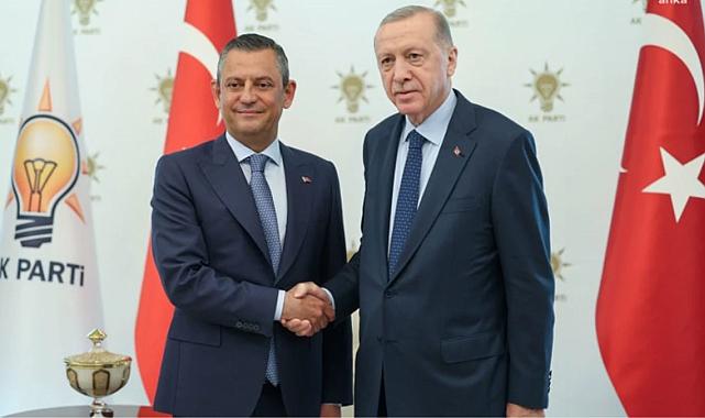 CHP içerisinden Özgür Özel'e baskı var: Çözüm için Erdoğan'la görüş, durum çok kötü
