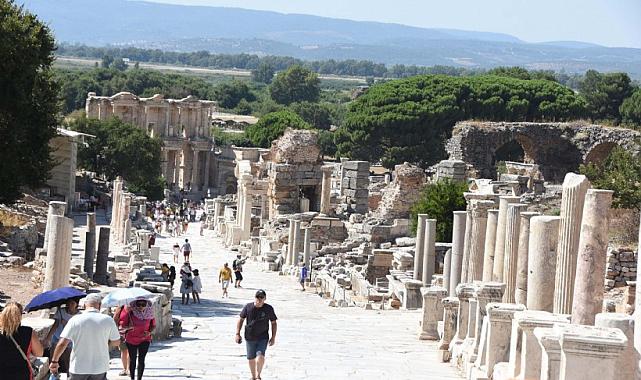 Efes Örenyeri'ne rekor ziyaret!