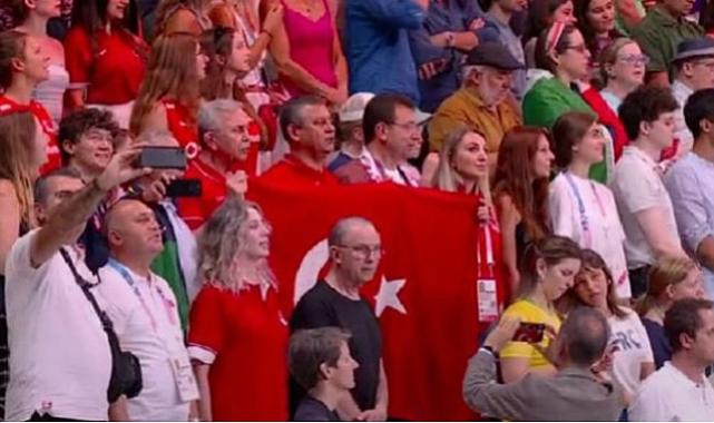 Filenin Sultanlarını yarı finalde de yalnız bırakmadılar