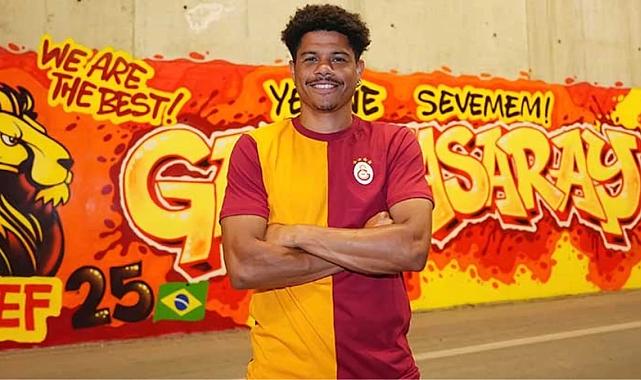 Galatasaray'ın rekor transferi Sara'dan ilk sözler: Birbirimiz için yaratılmışız