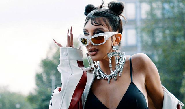 Hande Yener sosyal medyadan verdiği yanıtla gündem oldu