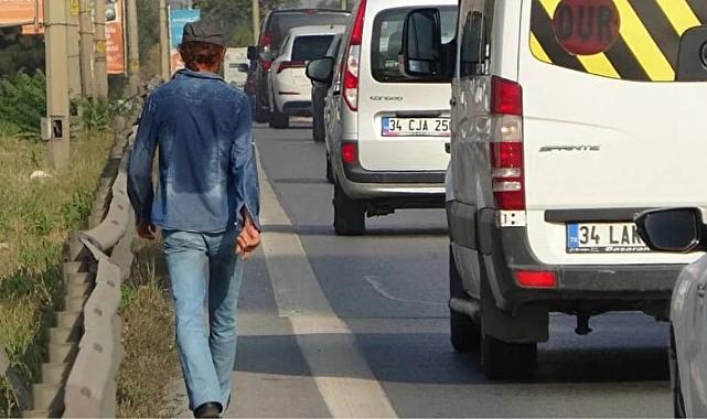 İstanbul E-5'te hergün kilometrelerce yürümesi ile tanınan Selami Selman evinde ölü bulundu!