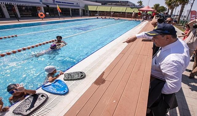 İzmir Büyükşehir Belediyesi’in yaz spor okullarına büyük ilgi
