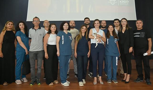 Karabağlar'da sokak hayvanları toplantısı: Yaşatmayı seçiyoruz