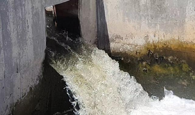 Pis suları denize döken Antalya Büyükşehir Belediyesi'ne 464 bin lira ceza!