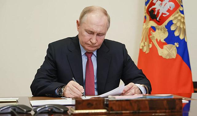 Putin kararnameyi imzaladı! Rusya'ya yerleşmek için kolaylık sağlanacak