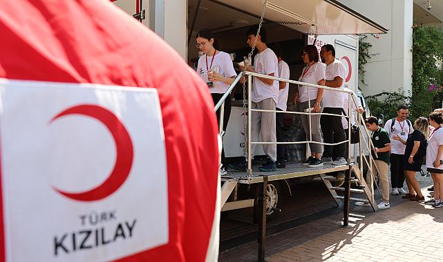 Bilim, Kültür ve Sanat Şenliğine Türk Kızılay Karşıyaka Şubesinden Destek