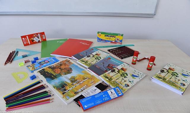 Büyükşehir'den kırtasiye desteği: İzmir Şehir Kart’ına 2 bin 500 TL'lik bakiye yüklenecek