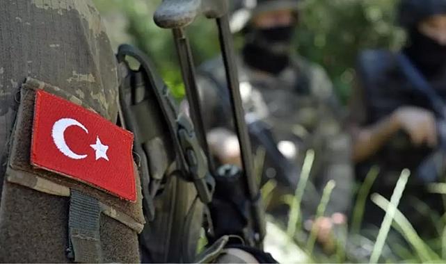 Tunceli'de askeri araç devrildi: 4 askerimiz şehit düştü