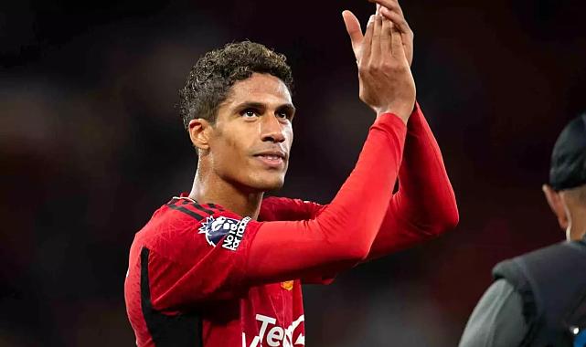 Varane Futbol Kariyerini Noktaladı
