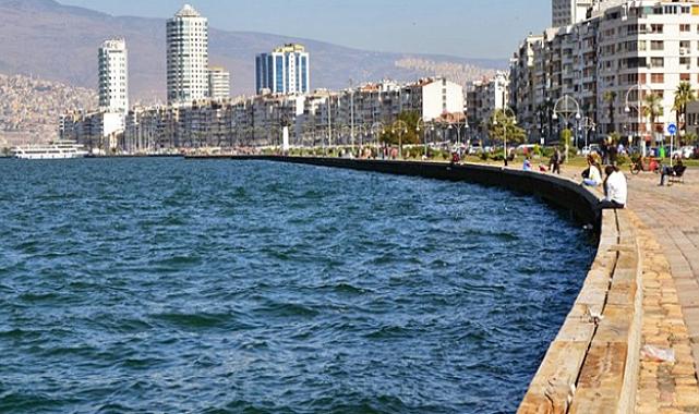 AK Partili Vekillerden İzmir Körfezi Tartışmasına Sert Yanıt