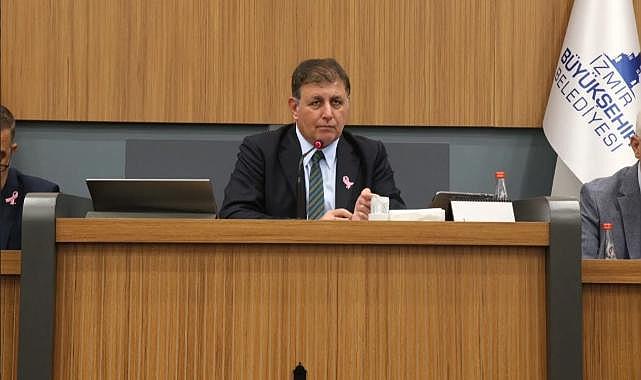 Büyükşehir'de gündem Karşıyaka Stadı: "Artık engellenmesin, yeter"