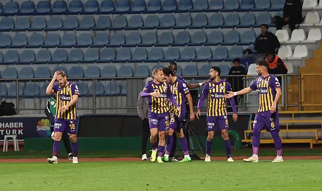 Göztepe deplasmanda Eyüpspor'a 1-0 mağlup oldu
