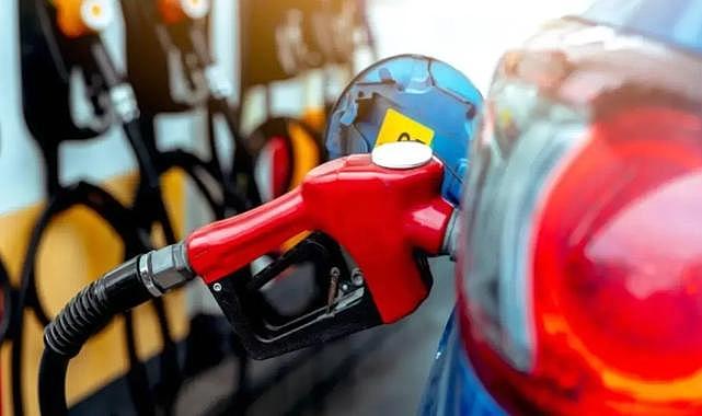 GÜNCEL Araç sahiplerine yine kötü haber: Benzin ve motorine zam geliyor