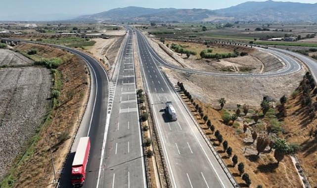 İzmir-Denizli arası 2 saate iniyor