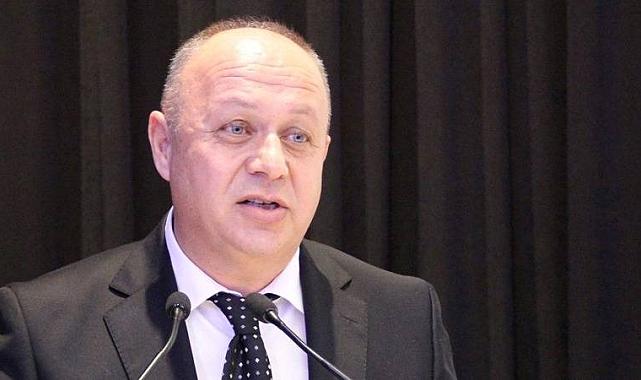 AK Parti'nin eski Belediye  başkanı Osman Nuri Civelek, gölette ölü olarak bulundu