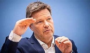 Almanya Ekonomi Bakanı Habeck adaylığını mutfaktan duyurdu