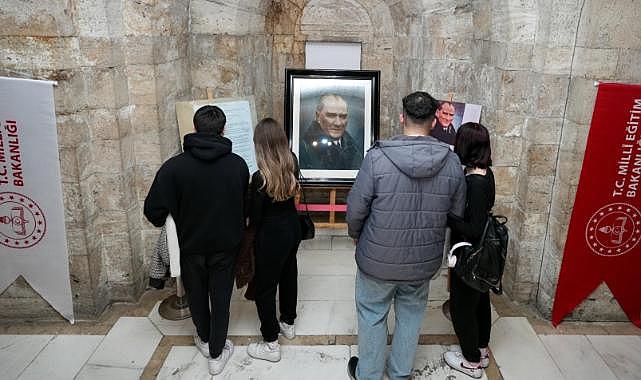 Atatürk Portresi Sergisi Anıtkabir&#039;de